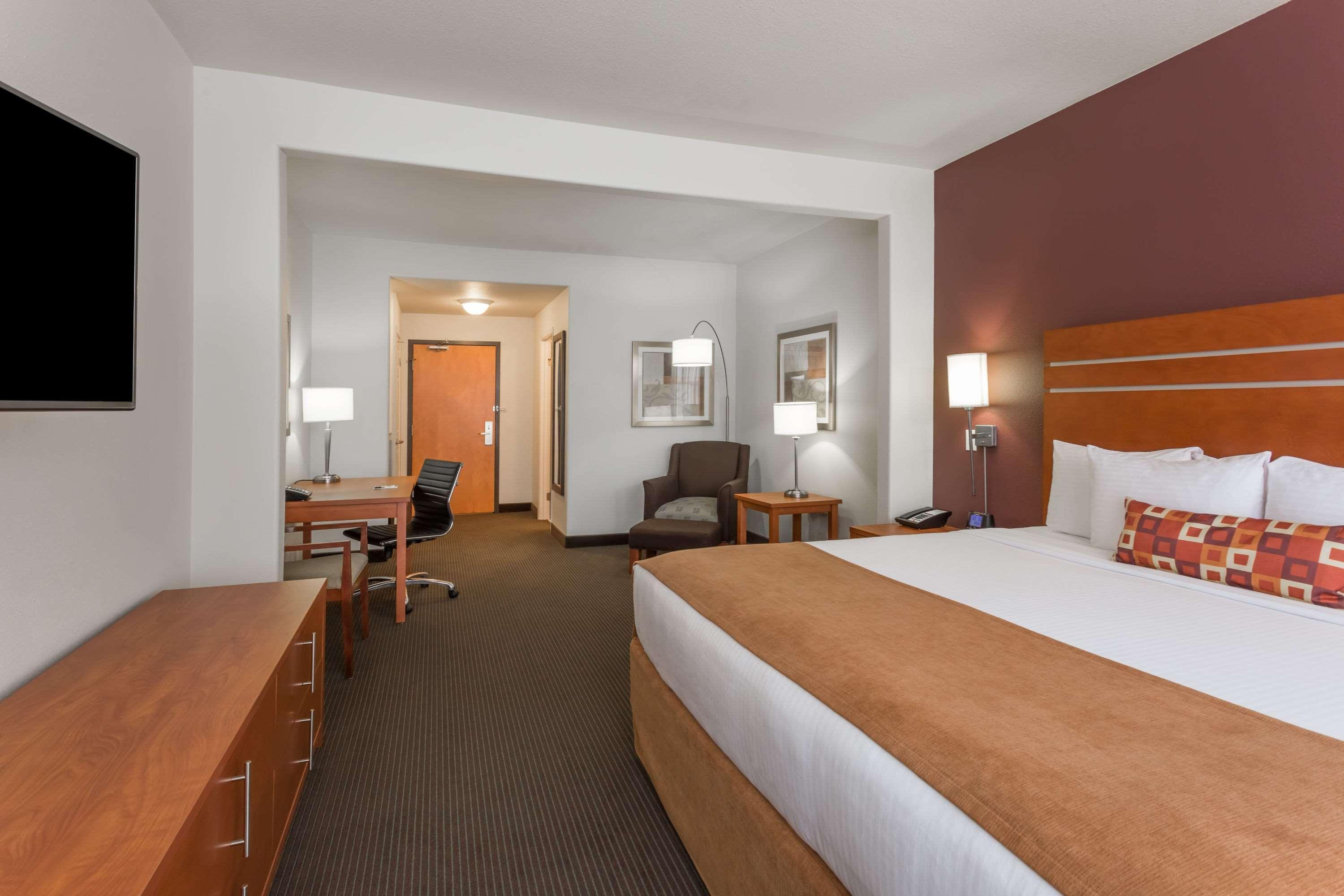 Hotel Wingate By Wyndham Calgary South Zewnętrze zdjęcie