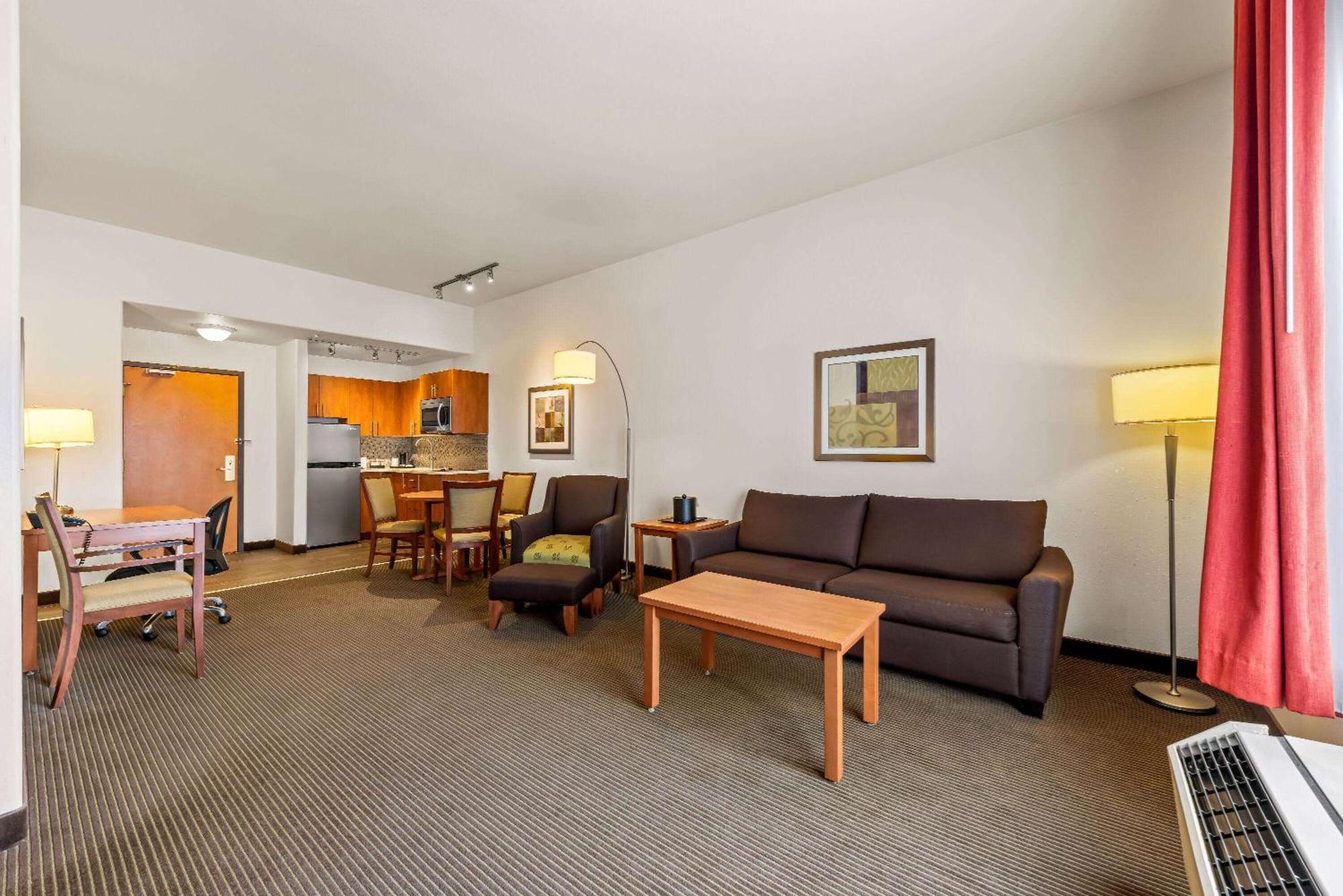 Hotel Wingate By Wyndham Calgary South Zewnętrze zdjęcie