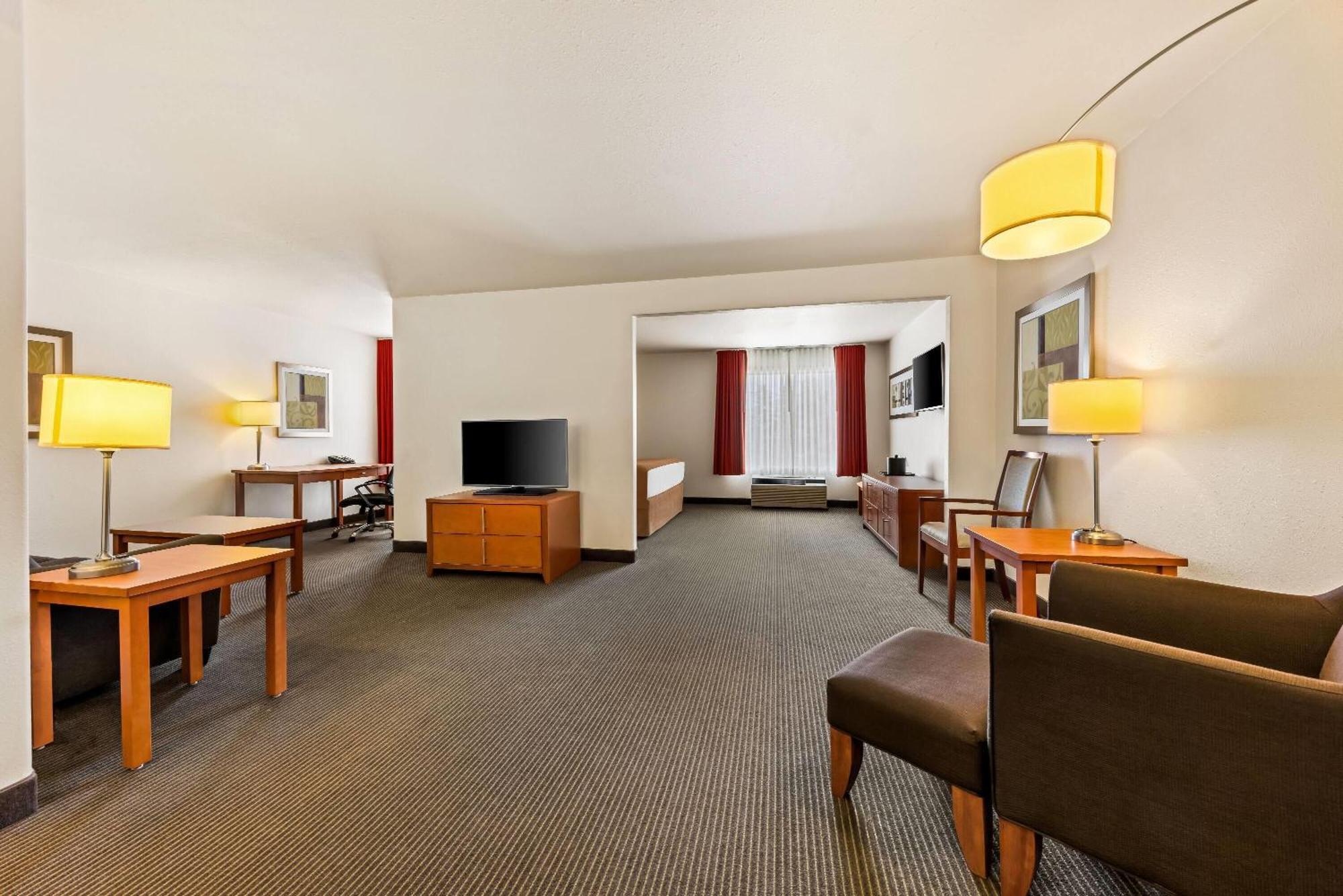Hotel Wingate By Wyndham Calgary South Zewnętrze zdjęcie